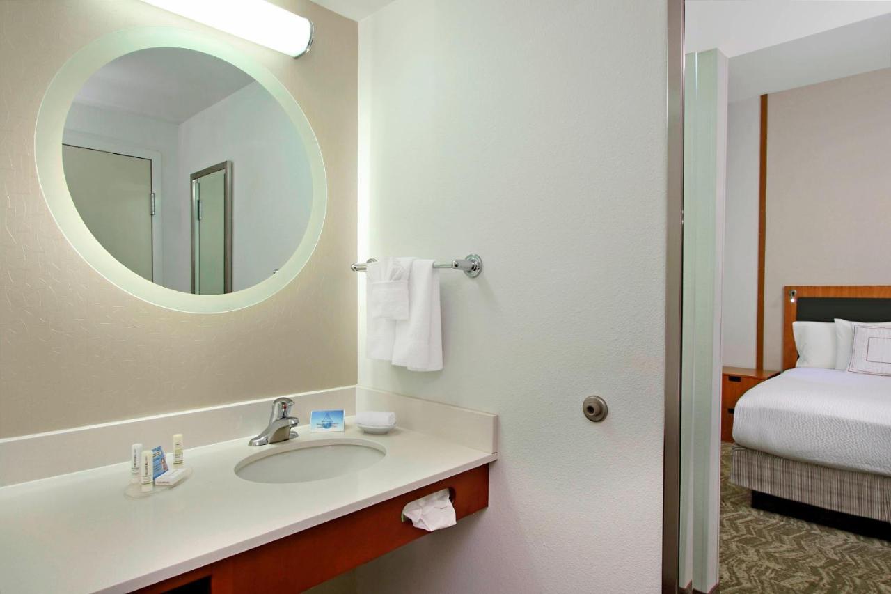 Springhill Suites By Marriott Мадера Екстериор снимка