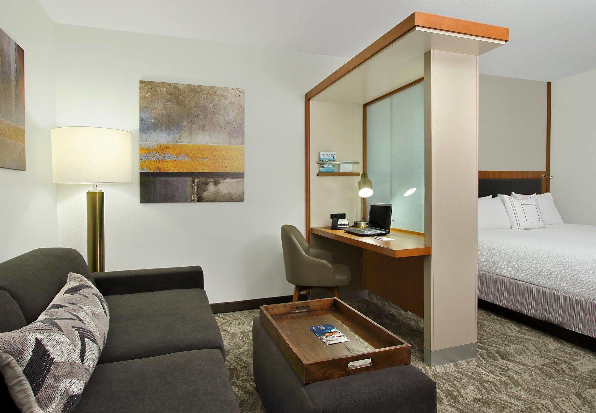 Springhill Suites By Marriott Мадера Екстериор снимка