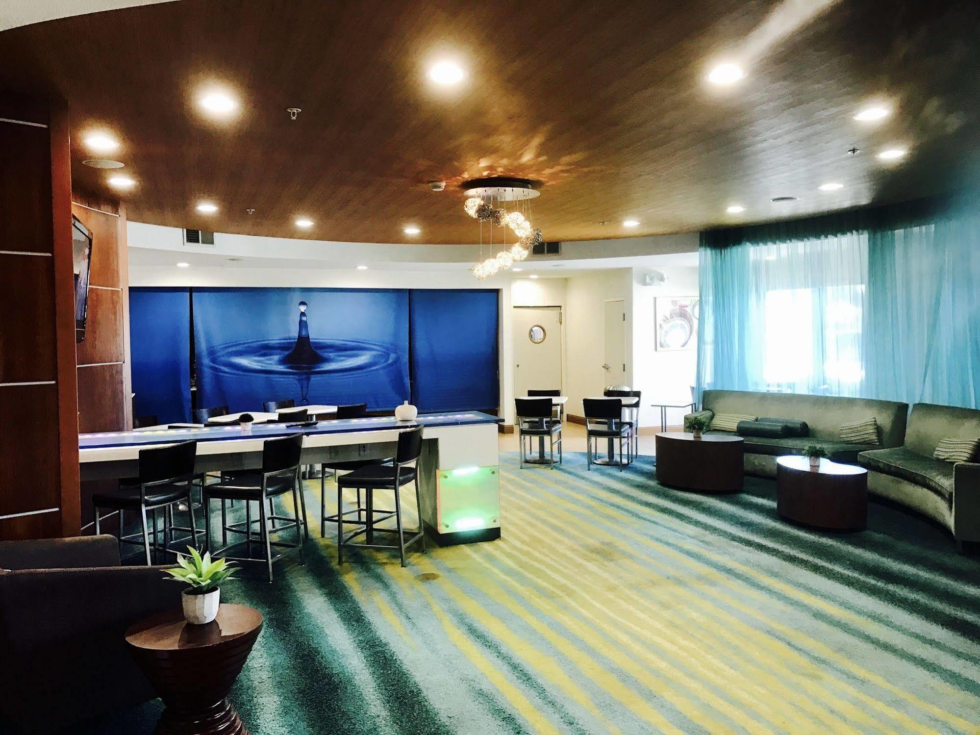 Springhill Suites By Marriott Мадера Екстериор снимка